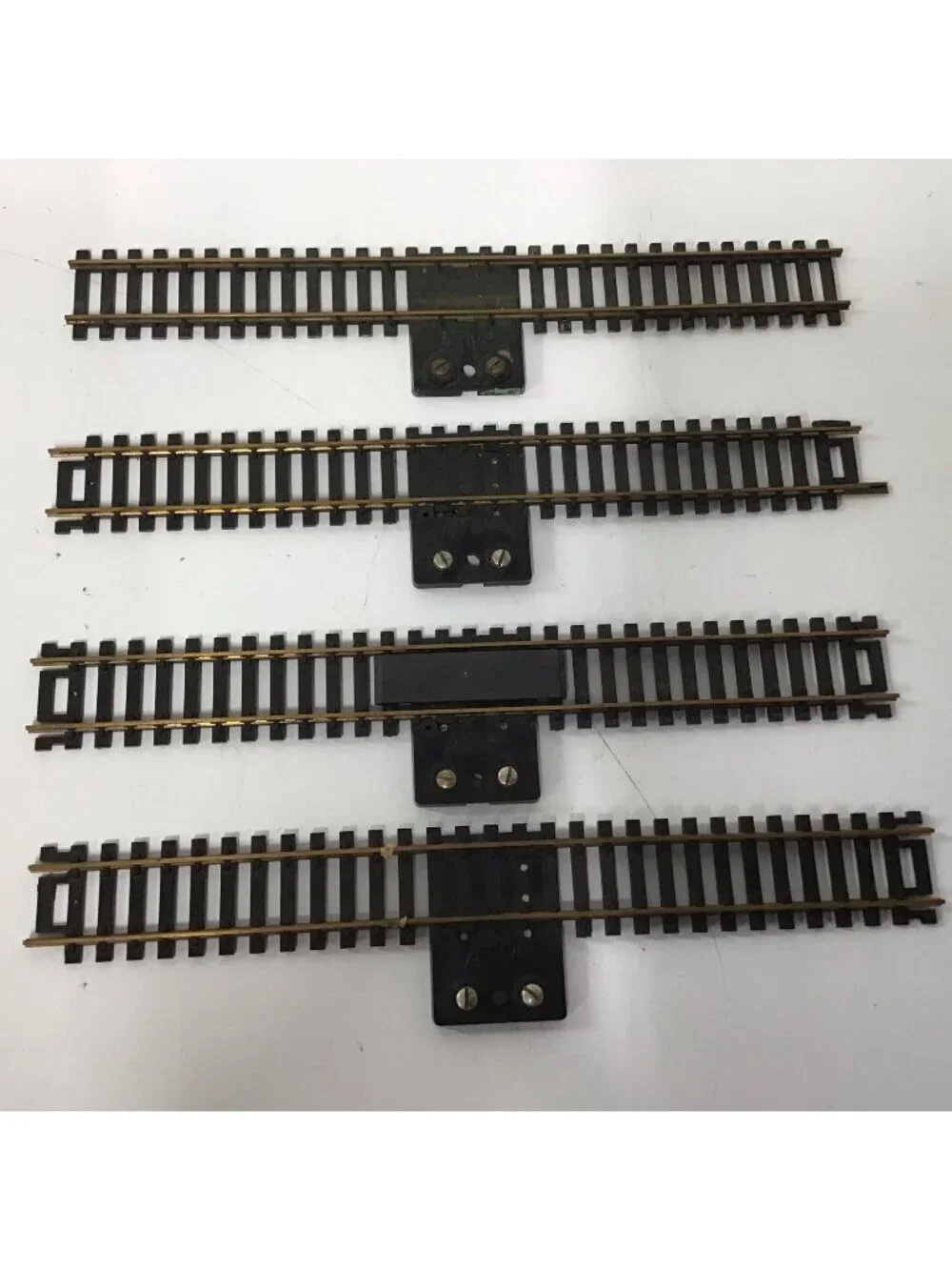 Lot Of 4 Atlas HO Scale Code 100 Brass 9